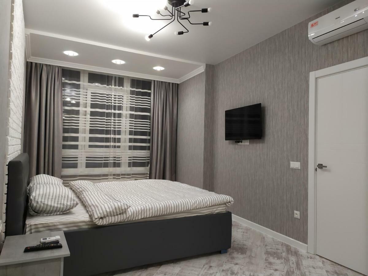 Skyview Apartments Odesa Exterior photo
